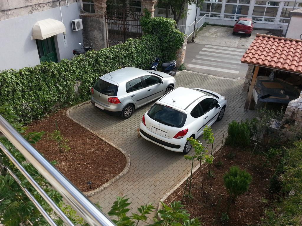 New Studio Apartments Trlaja Šibenik Cameră foto