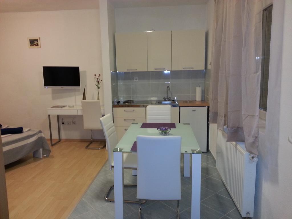 New Studio Apartments Trlaja Šibenik Cameră foto